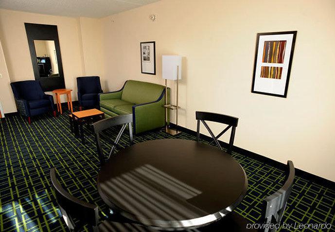 Fairfield Inn & Suites Kennett Square Room photo